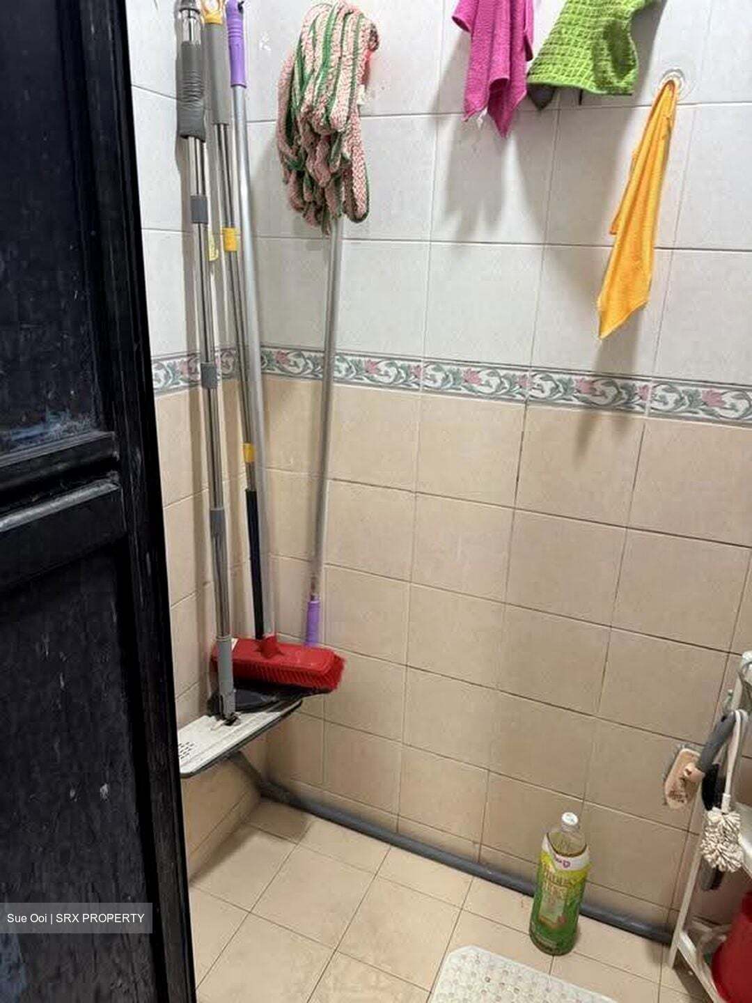Blk 209 Boon Lay Place (Jurong West), HDB 5 Rooms #610640471
